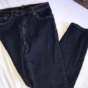 Dark Wash Skinny Jean